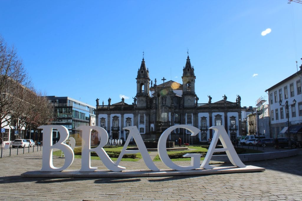 cerca de Oporto, Braga