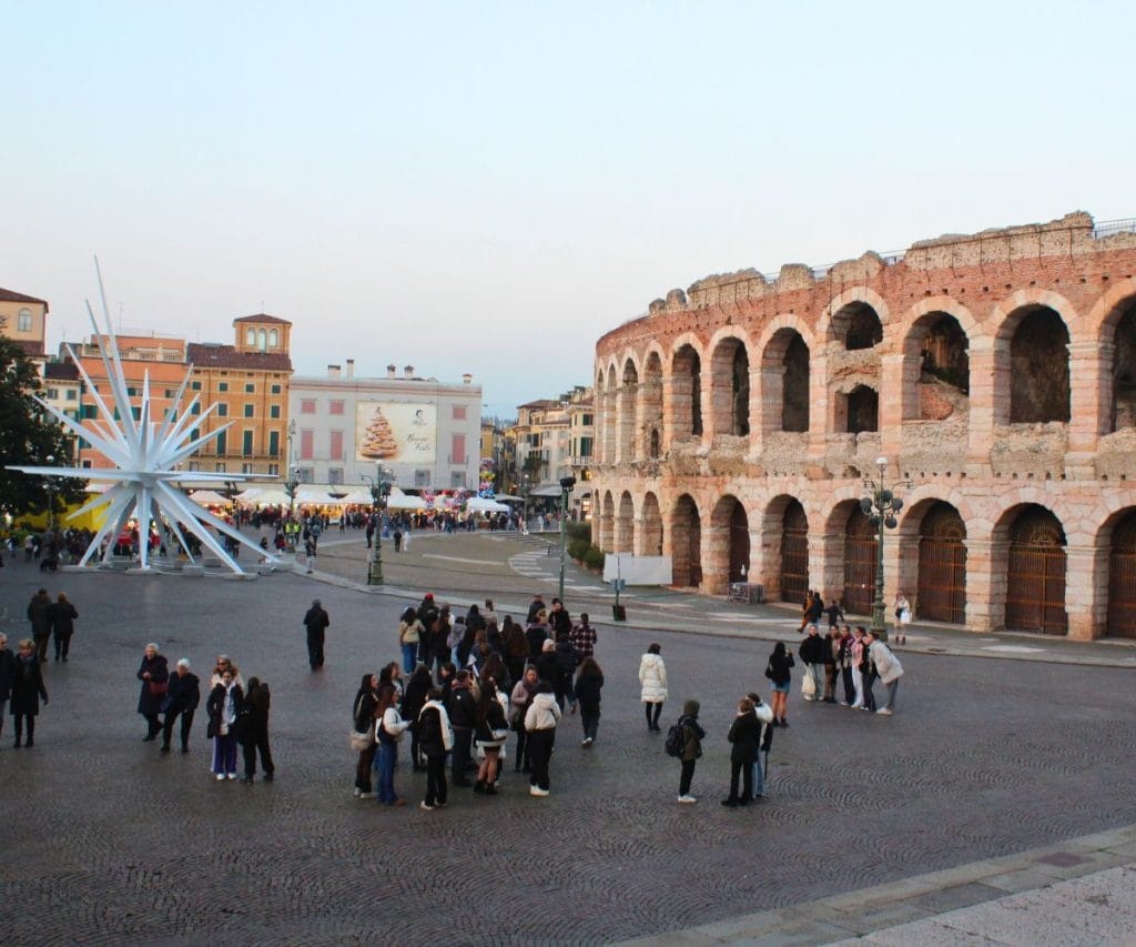 Verona en Navidad, Estrella gigante